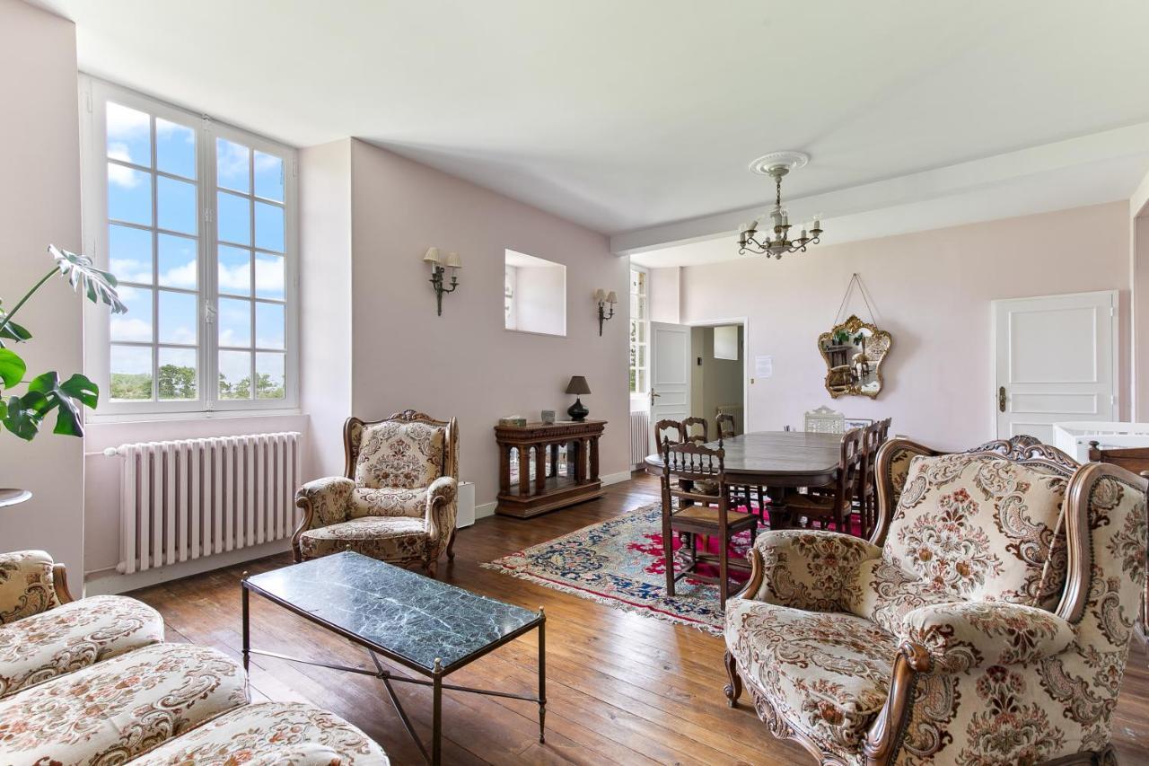 Apartment In A 17Th Century Manoir - Chateau Isle Marie Picauville Esterno foto
